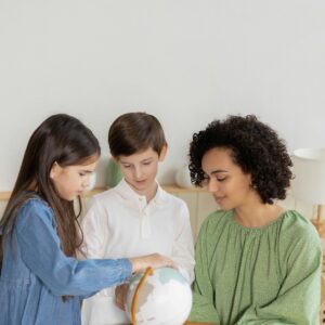Cultural Subjects in the Montessori Curriculum - 9106